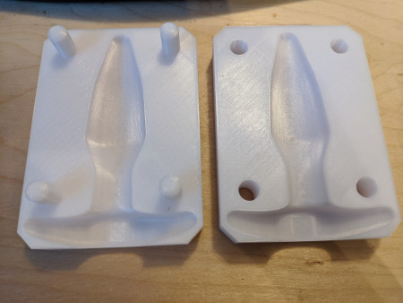 Print a mould, clamp the parts together, pour silicone, and remove mould. Easy! But of course, the devil is in the detail…